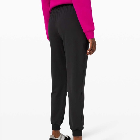 Lululemon Keep Moving Jogger - black - size 8 - Picture 3 of 5